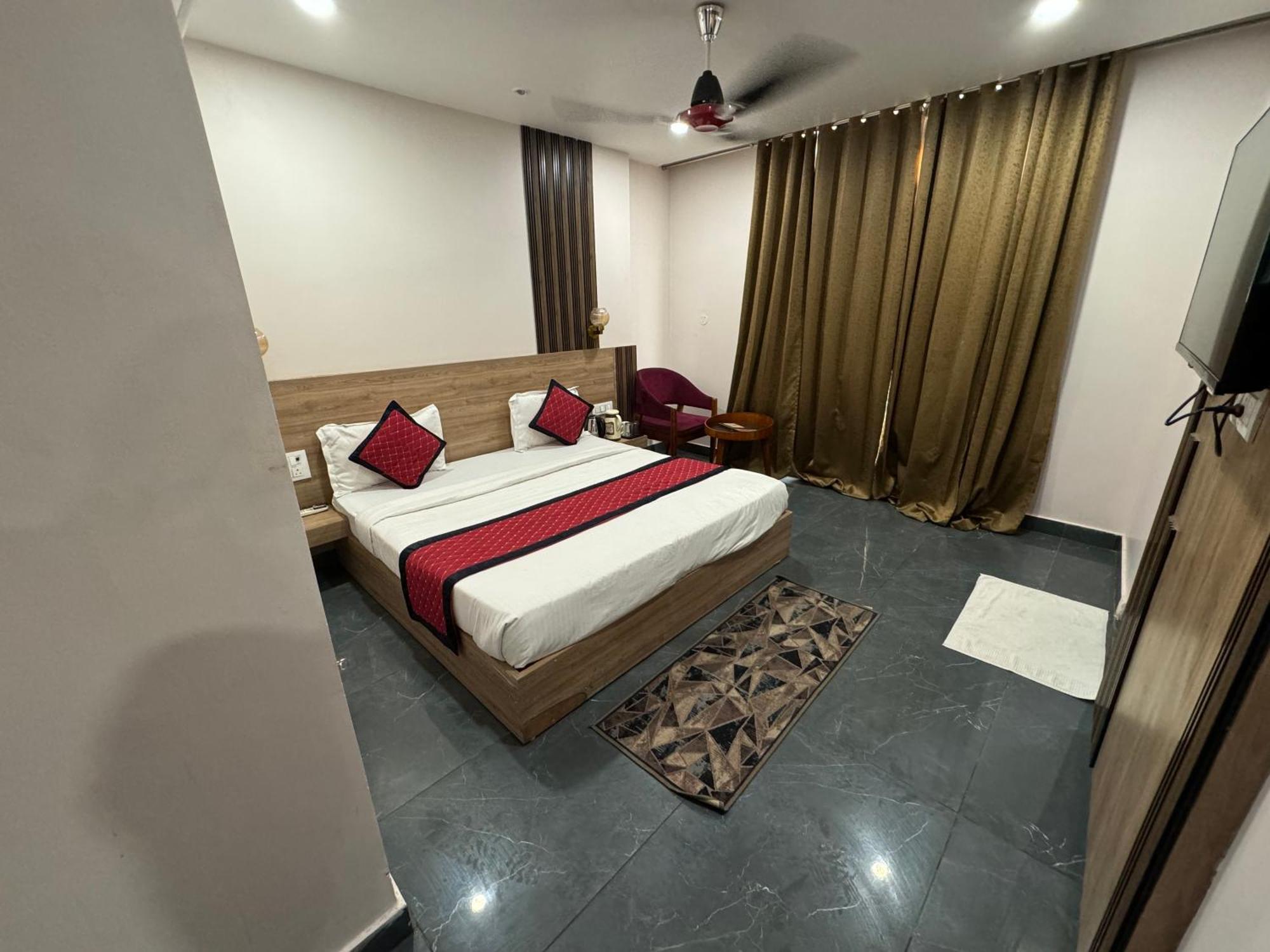 Namay Inn By T And M Hotels Haridwār Exteriér fotografie